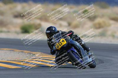 media/Mar-26-2023-CVMA (Sun) [[318ada6d46]]/Race 13 500 Supersport-350 Supersport/